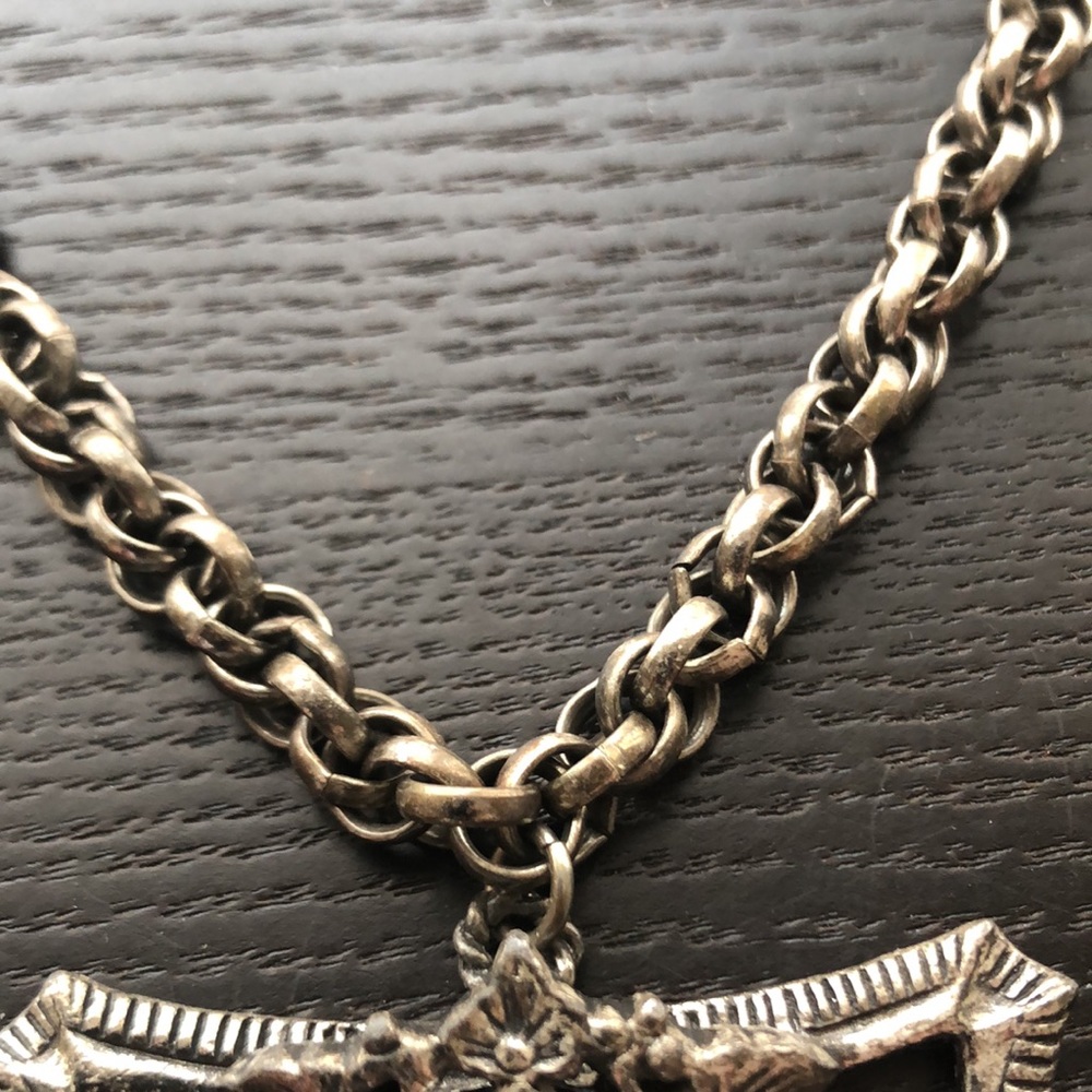 Coat of Arms Pendant And Silvertone Necklace - Picture 3 of 5